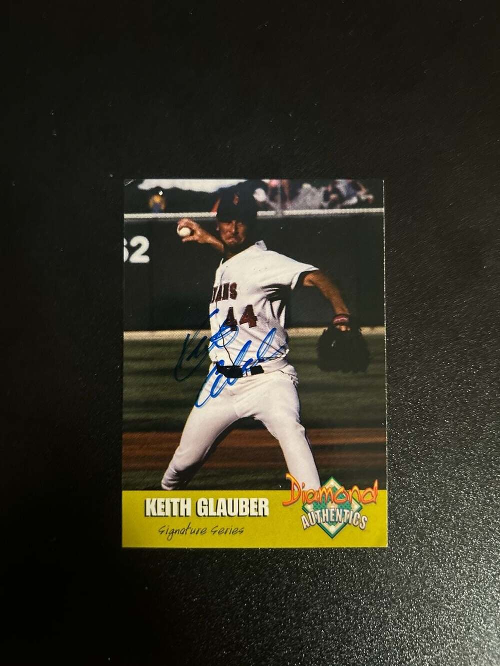 2000 Diamond Authentics Keith Glauber Autographed Baseball Card No. 4